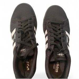 Adidas Men's Black and White classic canvas Sneakers